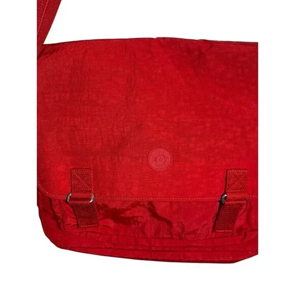 Red Kipling Messenger Bag With Adjustable Strap & Multiple Pockets - Picture 2 of 8